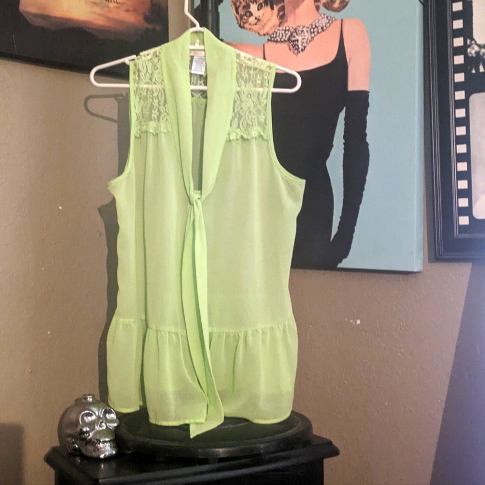 Mesh top